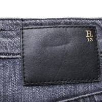 R 13 Jeans in grigio