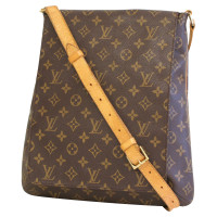 Louis Vuitton Shoulder bag Leather