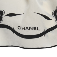 Chanel Tuch in Creme