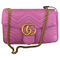 Gucci Marmont Bag aus Leder in Rosa / Pink
