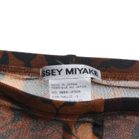 Issey Miyake Leggings con motivo