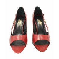 Gianni Versace Sandalen aus Leder in Rot