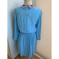 Essentiel Antwerp Kleid aus Viskose in Blau