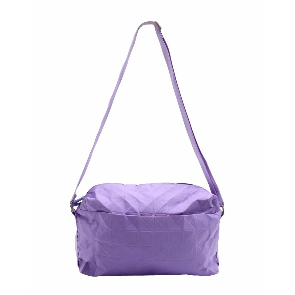 Pleats Please Shoulder bag in Violet