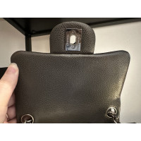 Chanel Classic Flap Bag Mini Square en Cuir en Gris