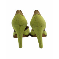 Givenchy Sandalen aus Leder in Grün