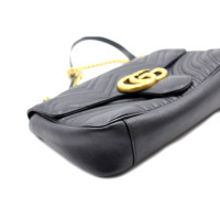 Gucci Marmont Bag aus Leder in Schwarz