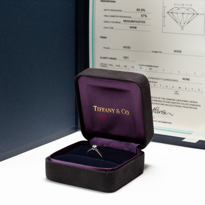 Tiffany & Co. Ring aus Platin in Silbern
