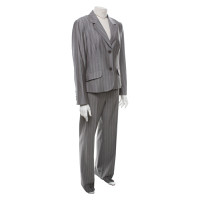 Laurèl Suit in Grijs