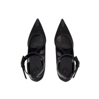 Alexander McQueen Pumps/Peeptoes aus Leder in Schwarz