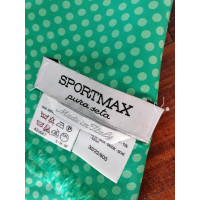 Sportmax Scarf/Shawl Silk in Green