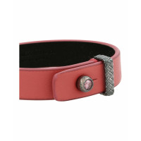 Bottega Veneta Armreif/Armband aus Leder in Rosa / Pink