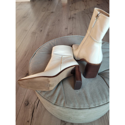 Topshop Ankle boots Leather in White