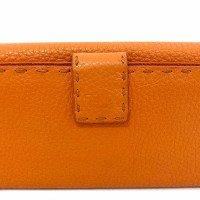 Fendi Peekaboo Bag aus Leder in Orange