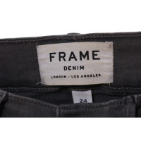 Frame Denim Jeans in Grau