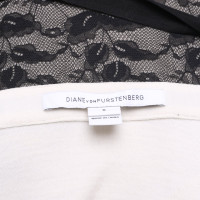 Diane Von Furstenberg Robe portefeuille en beige