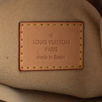 Louis Vuitton Artsy aus Canvas in Braun