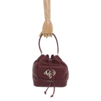 Moschino Love Schultertasche in Bordeaux