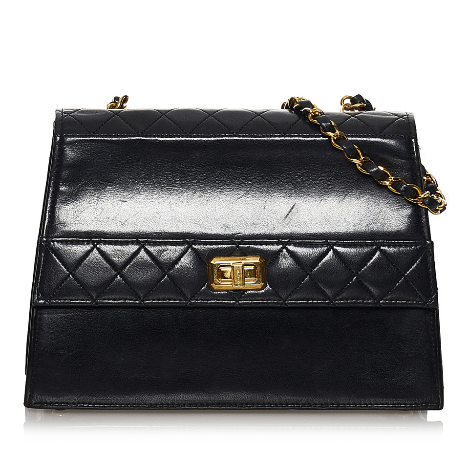 Chanel Sac à bandoulière en Cuir en Noir