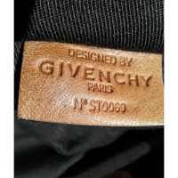 Givenchy Umhängetasche aus Leder