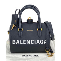 Balenciaga Handtasche aus Leder in Schwarz