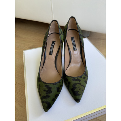 The Seller Pumps/Peeptoes en Cuir en Vert