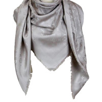 Louis Vuitton Scarf/Shawl Silk in Beige