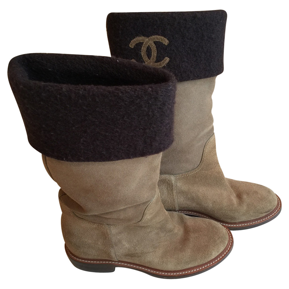 Chanel Chanel signature boots