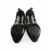 Alexander McQueen Sandals Suede in Black