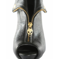 Alexander McQueen Ankle boots Leather in Black