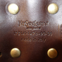 Yves Saint Laurent Cintura in pelle di colore marrone scuro