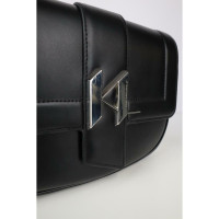 Karl Lagerfeld Umhängetasche aus Leder in Schwarz