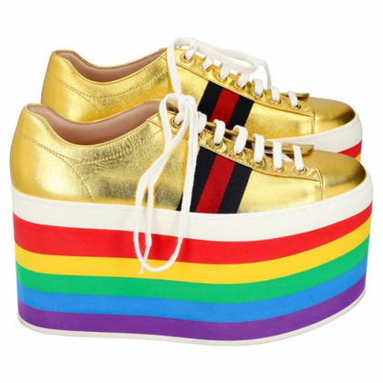 Gucci Trainers Leather in Gold