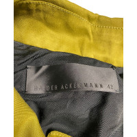 Haider Ackermann Jacke/Mantel aus Viskose in Grün