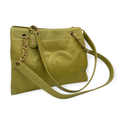 Chanel Shopping Tote Leather in Green