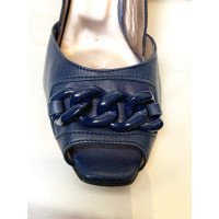 Gianfranco Ferré Pumps/Peeptoes Leather in Blue