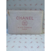 Chanel Clutch Bag in Pink