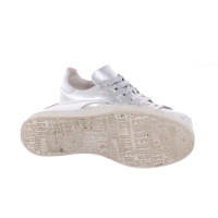 Bikkembergs Trainers Leather in Silvery
