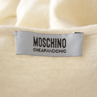Moschino Pull avec coeur rouge