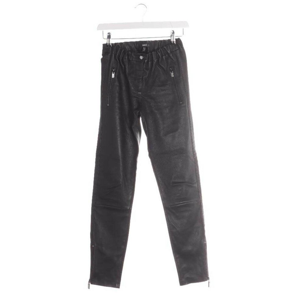 Arma Trousers Leather in Black
