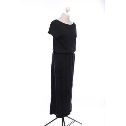 Juvia Dress in Black