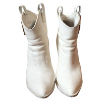 Giuseppe Zanotti Boots in white