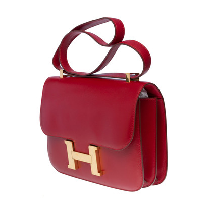 Hermès Constance MM 24 aus Leder in Rot