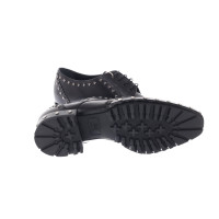 Ermanno Scervino Chaussures à lacets en Cuir en Noir