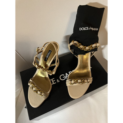 Dolce & Gabbana Sandales en Cuir en Beige