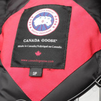 Canada Goose Jacket/Coat in Red