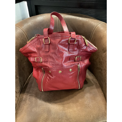 Yves Saint Laurent Downtown Tote Leather in Red