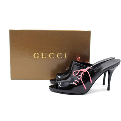 Gucci Sandals Patent leather in Black