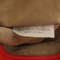 Bottega Veneta Handtasche aus Leder in Rot