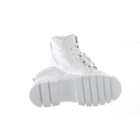 Roger Vivier Trainers Leather in White
